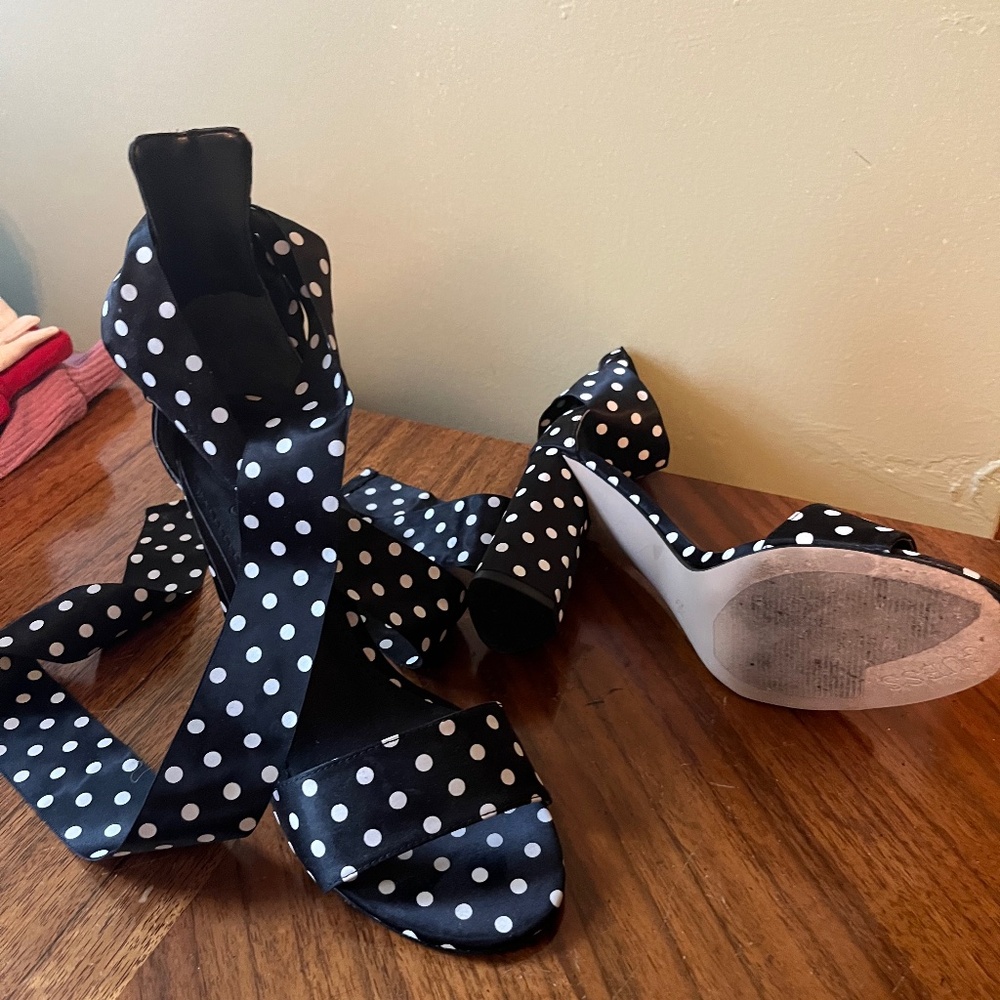 Guess shoes